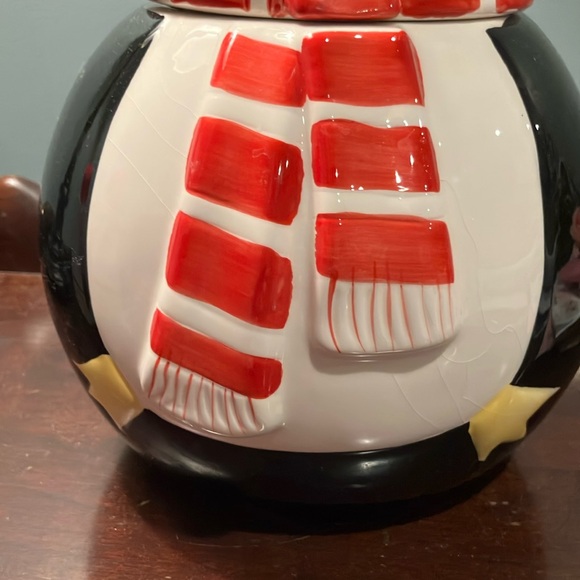 Penguin Cookie Jar - Picture 5 of 8